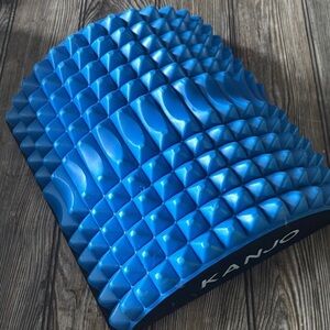 KANJO Blue Textured Foam chair support in box